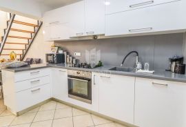 Istra, Novigrad, okolica! Opremljen stan sa 3 spavaće sobe!, Novigrad, Apartamento