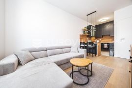 Zagreb, Branimirova, moderan dvosoban stan NKP 33,50 m2 + VPM, Zagreb, Διαμέρισμα