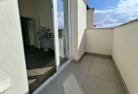 STAN, PRODAJA, ZAGREB, STENJEVEC, 89 m2, 4-soban, Stenjevec, Flat