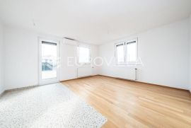 Zagreb, Rudeš, trosoban stan površine 49 m2, NOVOGRADNJA, Zagreb, Flat