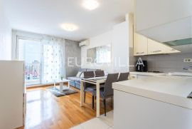 Split, Visoka, lijepi studio apartman na izvrsnoj lokaciji s pogledom na more, Split, Appartement