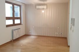 Luksuzan stan u centru sa garažnim mestom ID#1797, Stari Grad, Commercial property