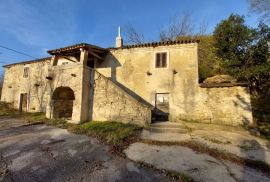 Cerovlje, kamena kuća za obnovu s pogledom, Cerovlje, House