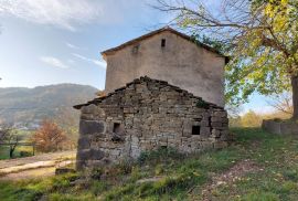 Cerovlje, kamena kuća za obnovu s pogledom, Cerovlje, بيت