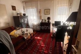 ZAGREB - Vrbik, Rakete, 3soban 84m2, lođa, centralno toplana, Zagreb, Appartment