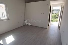 ROGOZNICA - Tri moderna stana u novogradnji 100 m od plaže, Rogoznica, Appartement