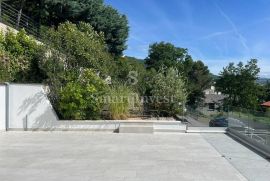 OPATIJA, stan od 97 m2 s prekrasnim pogledom i terasom, Opatija, Stan