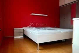 DVOETAŽNI STAN 70 M2, 2 PARKINGA - Pula/Gregovica, Pula, Appartement