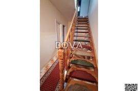 Kuća 197 m2 – Repušnica *Dvije garaže* (ID-2482/E), Maison