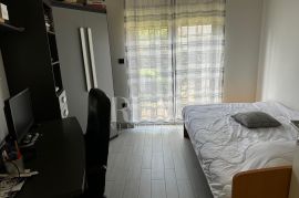 Trsat, 3S+DB, 86 m2 plus 200 m2 okućnice u vlasništvu!, Rijeka, Wohnung