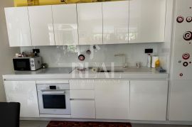 Trsat, 3S+DB, 86 m2 plus 200 m2 okućnice u vlasništvu!, Rijeka, Wohnung