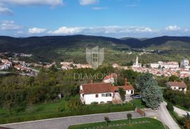 Pazin, kuća s dva stana, Pazin, House