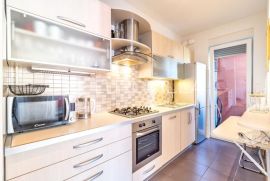 Zagreb, Maksimir, moderno uređen dvosoban stan NKP 57 m2 + VPM, Zagreb, Appartamento