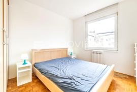 Zagreb, Trnje, trosoban stan površine 65 m2 + garaža, Zagreb, Daire