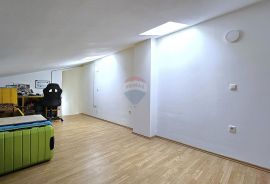 Istra, Novigrad okolica, prostran atraktivan stan, Novigrad, Apartamento