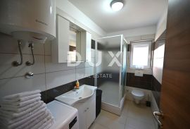 ISTRA, PULA - Lijepi stan s vrtom! 2S+DB!, Pula, Appartment