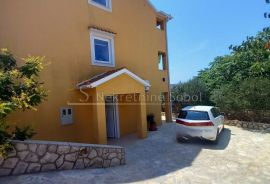 Ćunski, Otok Lošinj - Kuća, 266 m2, Mali Lošinj, Famiglia