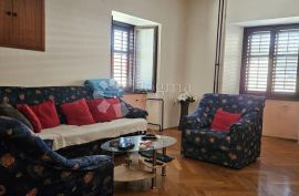 Prilika!!!, Pula, Apartamento