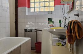 Prilika!!!, Pula, Apartamento