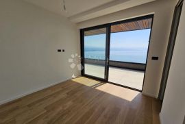 PENTHOUSE SA VLASTITIM BAZENOM, Opatija, Daire