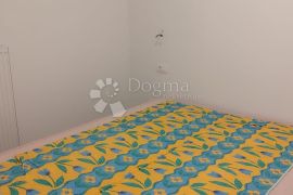 OTOK KRK - MALINSKA - APARTMANSKA KUĆA, Malinska-Dubašnica, Famiglia