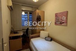 Novi Sad, Bulevar Oslobođenja, , 3.0, 76m2, Novi Sad - grad, Appartamento