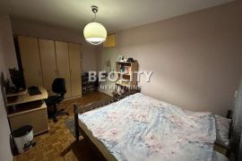 Novi Sad, Bulevar Oslobođenja, , 3.0, 76m2, Novi Sad - grad, Appartamento