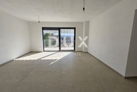 ISTRA, POREČ, OKOLICA - 3SS+DB stan na prvom katu sa krovnom terasom, Poreč, Appartement