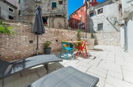 ISTRA, ROVINJ - Dizajnerski apartmen s pomoćnom jedinicom 50m od rive, Rovinj, Διαμέρισμα