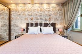 ISTRA, ROVINJ - Dizajnerski apartmen s pomoćnom jedinicom 50m od rive, Rovinj, Διαμέρισμα