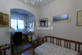 Zemun-donji grad Salonski-hitna prodaja ID#130799, Zemun, Appartment