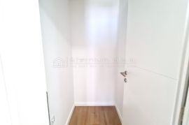 KRASAN STAN U SUTERENU NOVOGRADNJE, Crikvenica, Apartamento