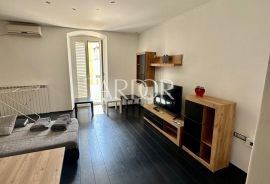 Ciottina ulica, stan 86m2 za najam, Rijeka, Flat