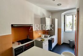 Ciottina ulica, stan 86m2 za najam, Rijeka, Apartamento