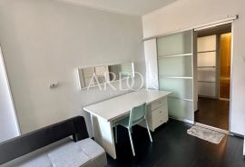 Ciottina ulica, stan 86m2 za najam, Rijeka, Appartment