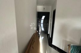 Elegantno uređen stan na traženoj lokaciji, Rijeka, Appartement