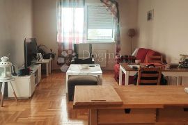 Komforan i svijetao stan s velikom terasom Novi Zagreb, Istok, Novi Zagreb - Istok, Appartement