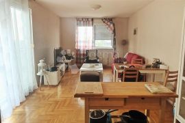 Komforan i svijetao stan s velikom terasom Novi Zagreb, Istok, Novi Zagreb - Istok, Appartment