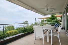 OPATIJA, luksuzan stan 128,67 m2 u blizini mora, Opatija, Appartamento