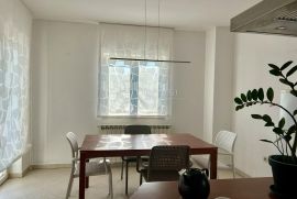 BIVIO ODLIČAN STAN ZA NAJAM, Rijeka, Appartement