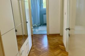 BIVIO ODLIČAN STAN ZA NAJAM, Rijeka, Appartement