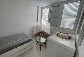 Klenovica, stan 3S+DB + konoba, Novi Vinodolski, Appartment