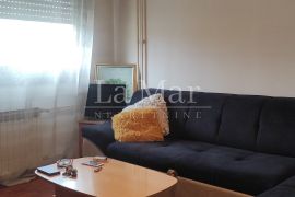 ŠPANSKO, blizina tržnice- jednosoban stan, 30 m2, prizemlje, Zagreb, Apartamento