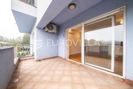 Zagreb, Dedići, trosoban stan NKP 70 m2, Zagreb, Flat