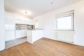 Zagreb, Dedići, trosoban stan NKP 70 m2, Zagreb, Appartment