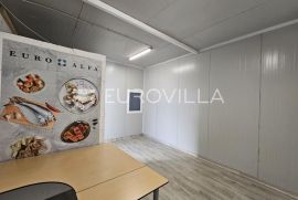 Osijek, Retfala, skladišni prostor 624 m2 u blizini centra grada, Osijek, Ticari emlak