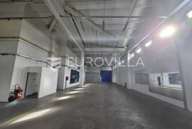 Osijek, Retfala, skladišni prostor 624 m2 u blizini centra grada, Osijek, Propriedade comercial