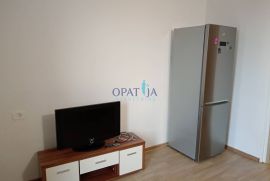 Obnovljena garsonijera na 1. katu!, Buje, Appartment