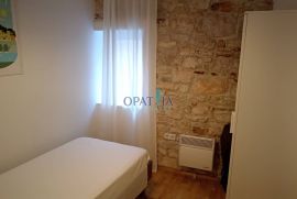 Kompletno obnovljena kamena kuća u centru Rovinja!, Rovinj, House