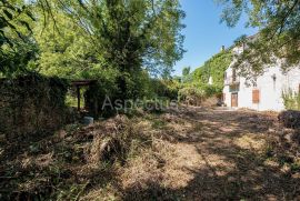 Autentična istarska kamena kuća s dvorištem, nadomak Svetog Lovreča - Poreč, Poreč, House